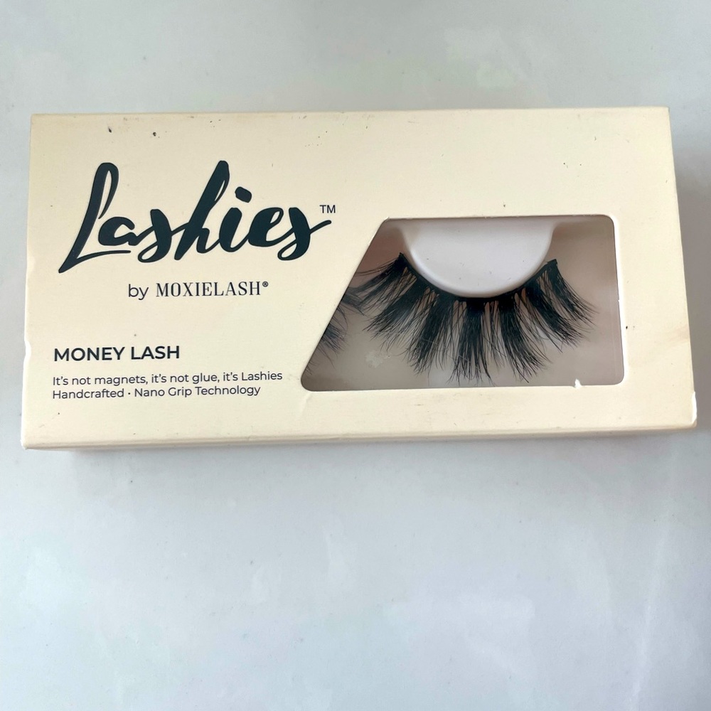 Moxie Lashies - Money Lashies